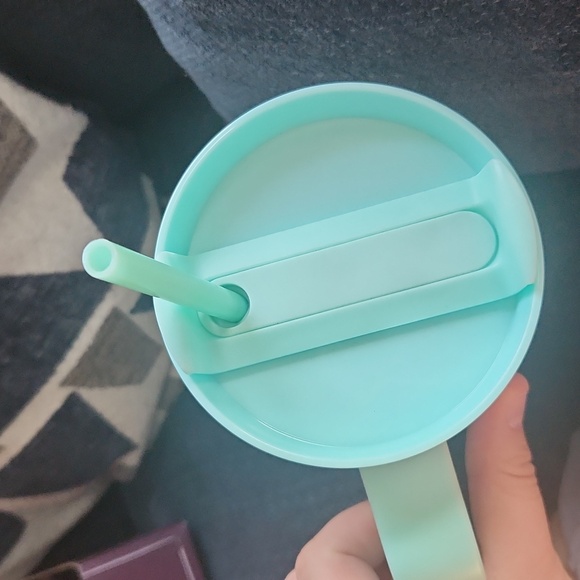 Hobby Lobby Mint Tumbler with Handle and Straw 40 Oz - Picture 8 of 10